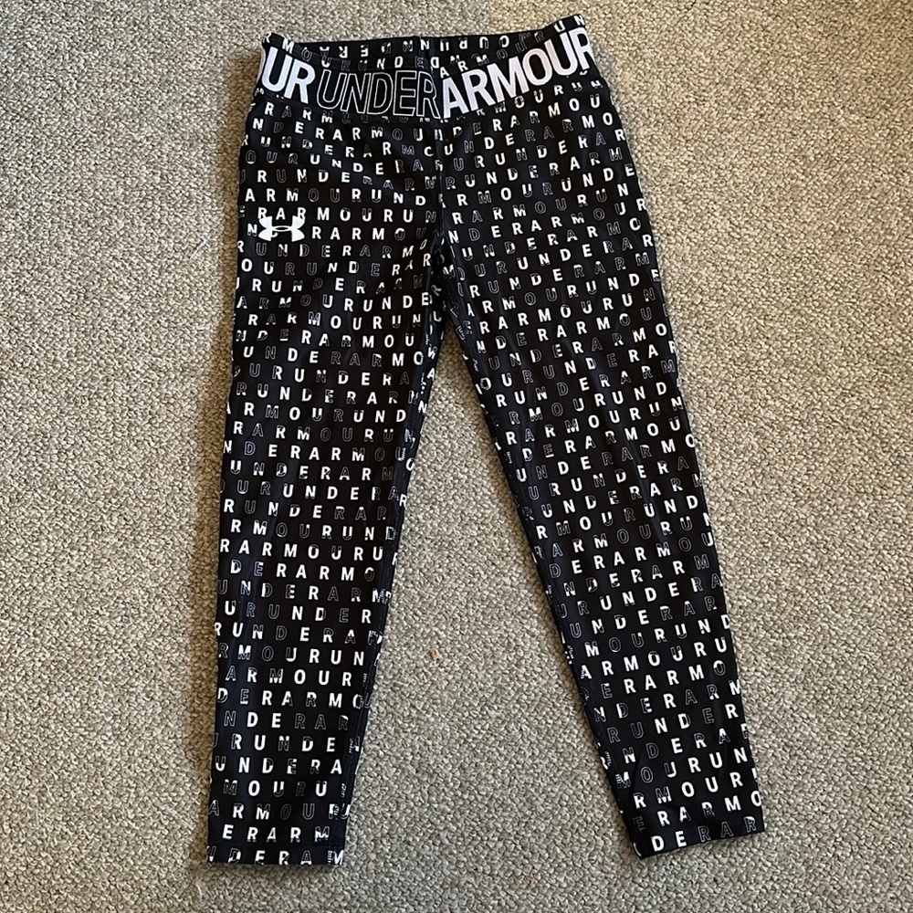 Under Armour leggings (Youth Lg)